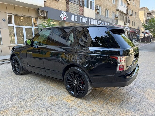 Land Rover Range Rover 2018, 130,000 km - 3.0 l - Bakı