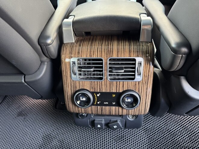 Land Rover Range Rover 2018, 130,000 km - 3.0 l - Bakı