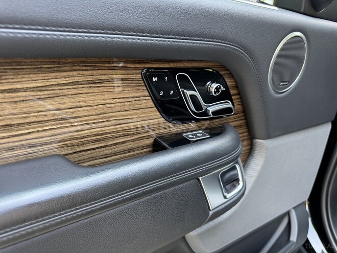 Land Rover Range Rover 2018, 130,000 km - 3.0 l - Bakı