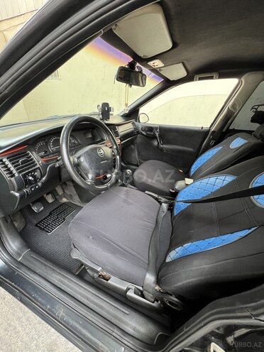 Opel Vectra 1996, 323,500 km - 2.0 l - Bakı
