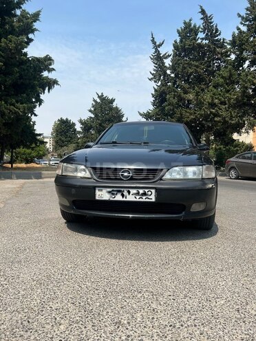 Opel Vectra 1996, 323,500 km - 2.0 l - Bakı