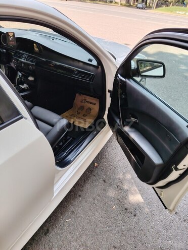 BMW 530 2005, 225,000 km - 3.0 l - Mingəçevir
