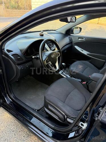 Hyundai Accent 2013, 110,000 km - 1.6 l - Bakı