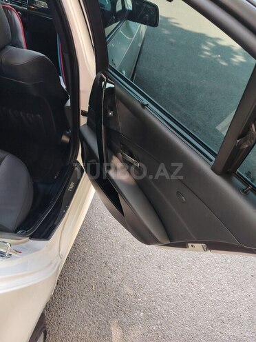 BMW 530 2005, 225,000 km - 3.0 l - Mingəçevir