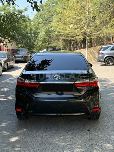 Toyota Corolla 2018, 153,000 km - 1.8 l - Bakı