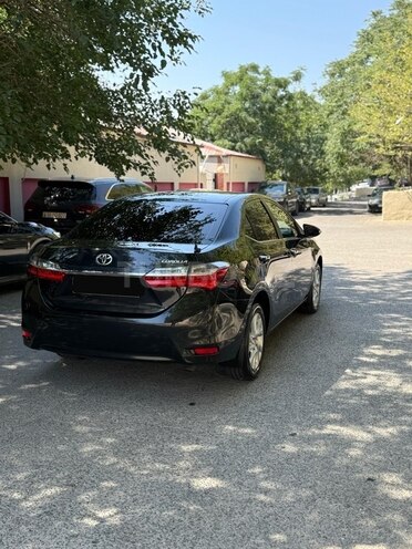 Toyota Corolla 2018, 153,000 km - 1.8 l - Bakı
