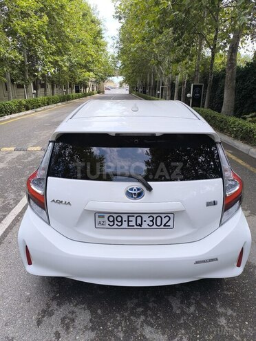Toyota Aqua 2017, 57,500 km - 1.5 l - Bakı