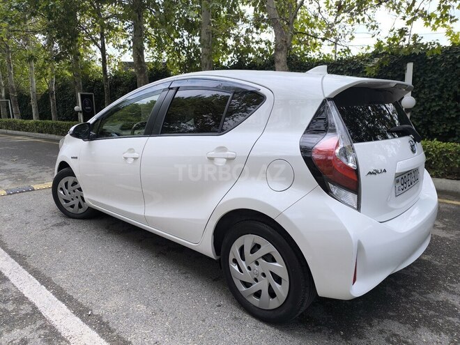 Toyota Aqua 2017, 57,500 km - 1.5 l - Bakı