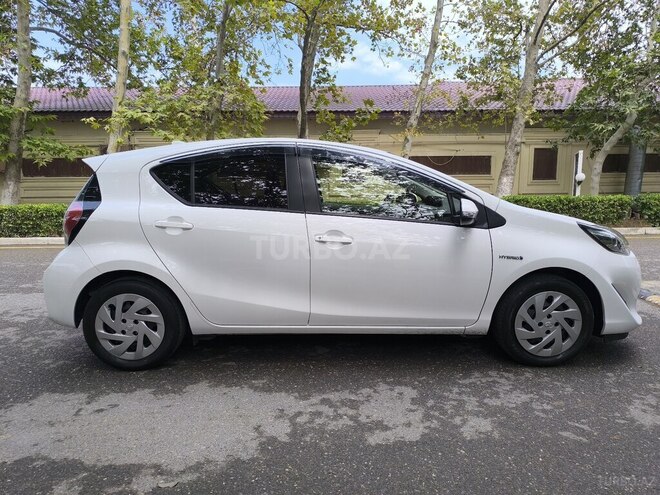 Toyota Aqua 2017, 57,500 km - 1.5 l - Bakı