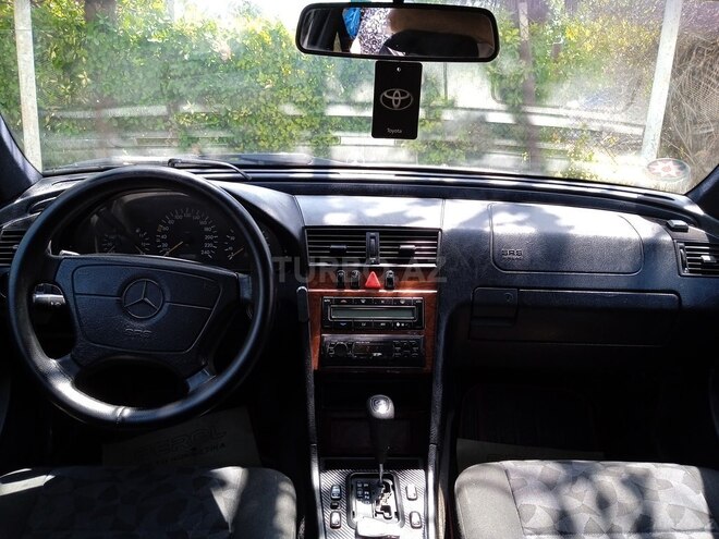 Mercedes C 200 1998, 318,500 km - 2.0 l - Masallı