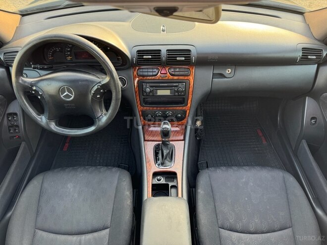 Mercedes C 200 2001, 380,000 km - 2.0 l - Bakı