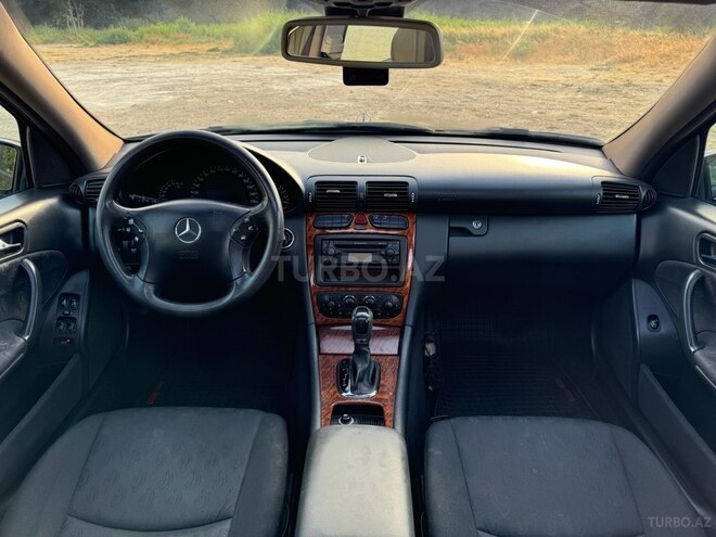 Mercedes C 200 2001, 380,000 km - 2.0 l - Bakı