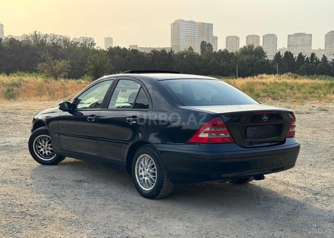 Mercedes C 200 2001, 380,000 km - 2.0 l - Bakı