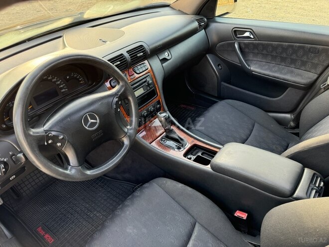 Mercedes C 200 2001, 380,000 km - 2.0 l - Bakı