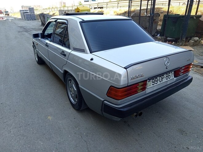Mercedes 190 1991, 228,000 km - 1.8 л - Bakı