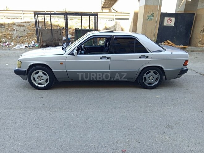 Mercedes 190 1991, 228,000 km - 1.8 л - Bakı