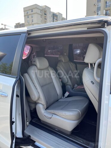 Kia Carnival 2016, 218,000 km - 2.2 l - Bakı