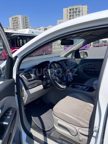 Kia Carnival 2016, 218,000 km - 2.2 l - Bakı