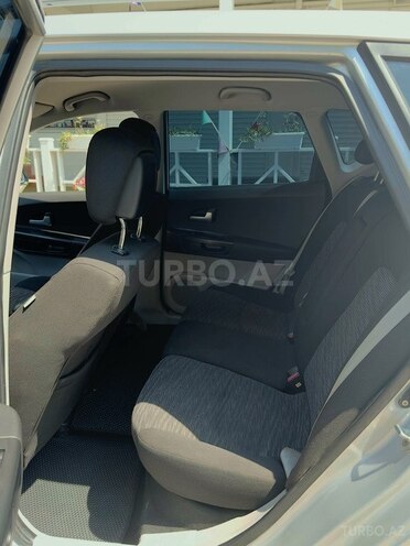Kia  2008, 300,000 km - 1.6 l - Bakı