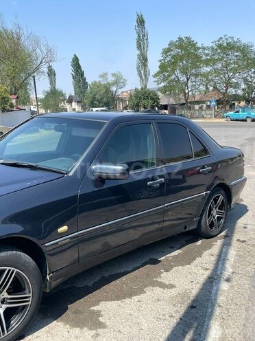 Mercedes C 220 d 1999, 317,000 km - 2.2 l - Göygöl