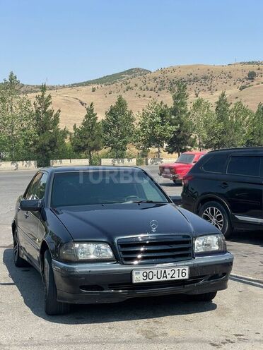 Mercedes C 220 d 1999, 317,000 km - 2.2 l - Göygöl