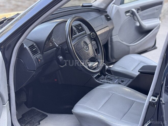 Mercedes C 200 1999, 389,000 km - 2.0 l - Bakı