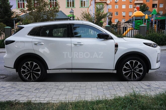Changan CS 55 Plus 2025, 0 km - 1.5 l - Bakı