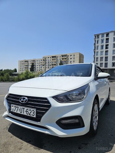 Hyundai Accent 2017, 200,000 km - 1.4 l - Bakı