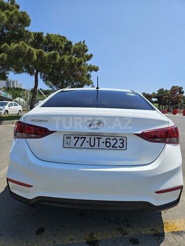 Hyundai Accent 2017, 200,000 km - 1.4 l - Bakı