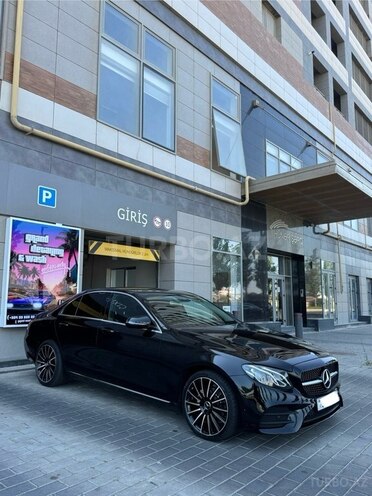 Mercedes E 200 2016, 298,000 km - 2.0 l - Bakı