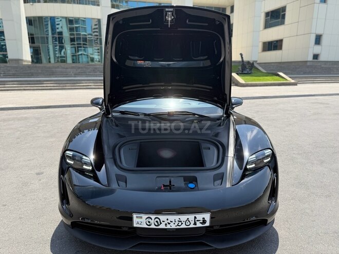 Porsche Taycan 2023, 25,900 km - 0.0 l - Bakı