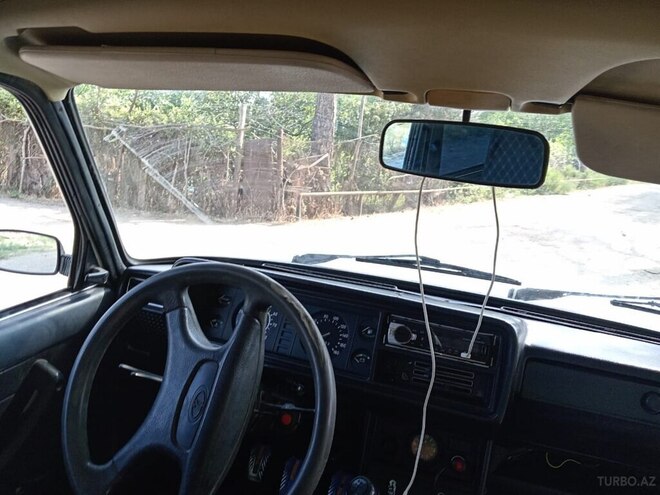 LADA (VAZ) 2107 2009, 93,290 km - 1.5 l - Salyan