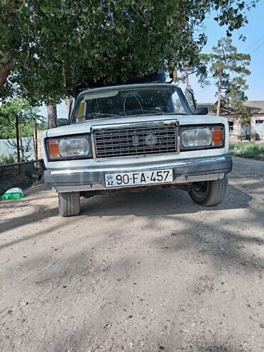 LADA (VAZ) 2107 2009, 93,290 km - 1.5 l - Salyan