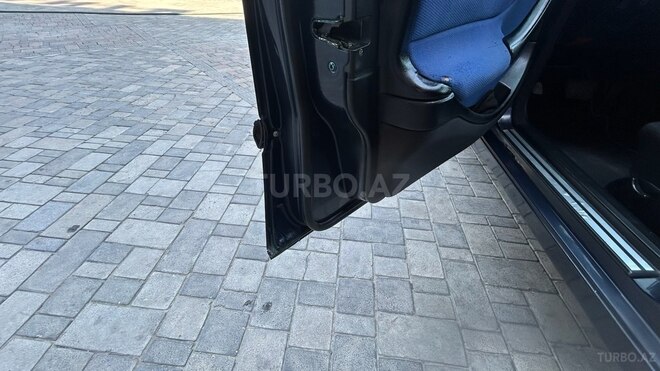 Mercedes C 200 1998, 340,000 km - 2.0 l - Bakı
