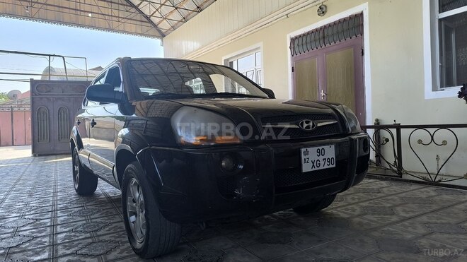 Hyundai Tucson 2008, 289,000 km - 2.7 l - Tovuz