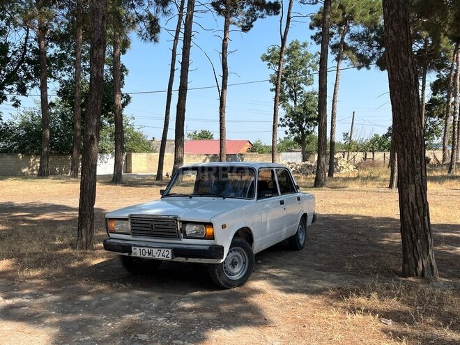 LADA (VAZ) 2107 2004, 80,000 km - 1.6 л - Qusar