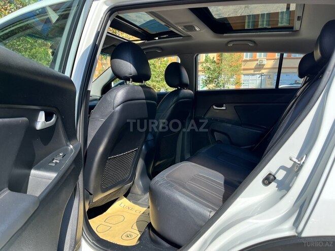 Kia Sportage 2013, 137,000 km - 2.4 l - Bakı