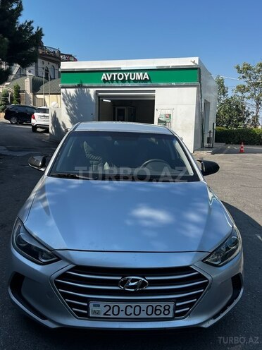 Hyundai Elantra 2017, 193,121 km - 2.0 l - Bakı