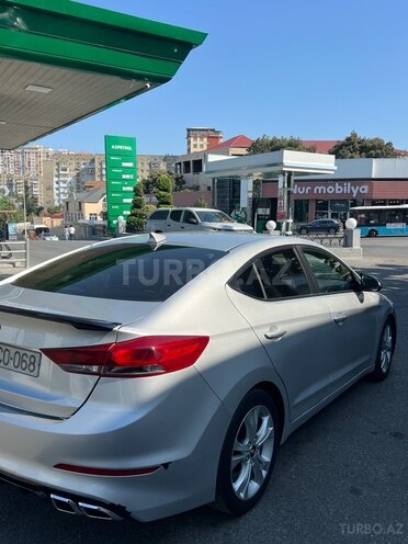 Hyundai Elantra 2017, 193,121 km - 2.0 l - Bakı