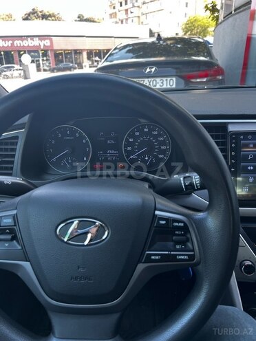 Hyundai Elantra 2017, 193,121 km - 2.0 l - Bakı