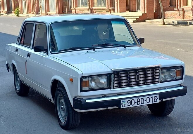 LADA (VAZ) 2107 2008, 80,000 km - 1.6 l - Gəncə