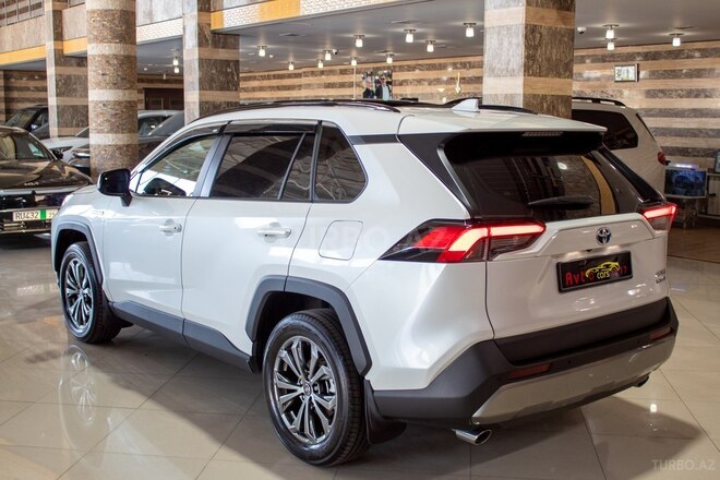 Toyota RAV4 2024, 5,000 km - 2.5 l - Bakı