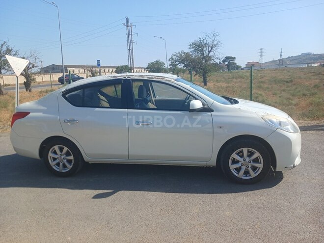 Nissan Sunny 2013, 190,000 km - 1.5 л - Bakı
