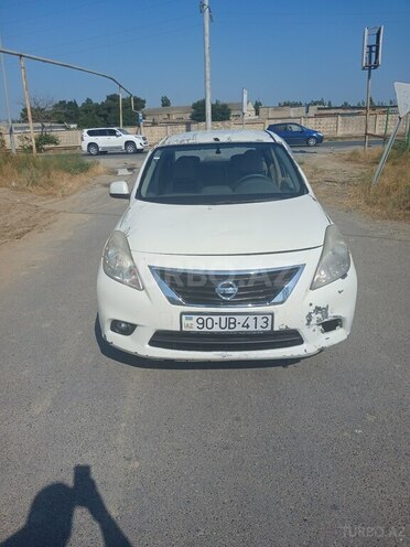 Nissan Sunny 2013, 190,000 km - 1.5 л - Bakı