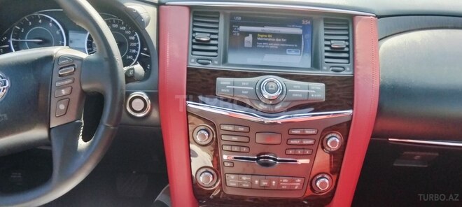 Nissan Patrol 2012, 170,000 km - 5.6 l - Bakı