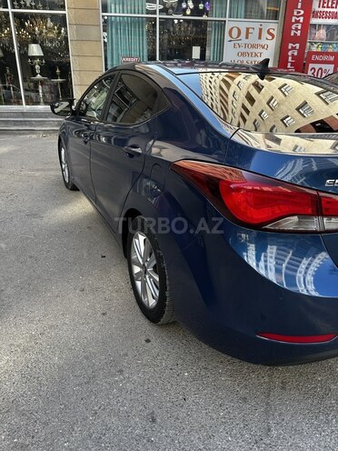 Hyundai Elantra 2015, 71,500 km - 1.8 л - Bakı
