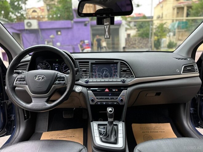 Hyundai Avante 2015, 123,000 km - 1.6 l - Bakı