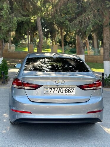 Hyundai Elantra 2018, 95,000 km - 2.0 l - Bakı