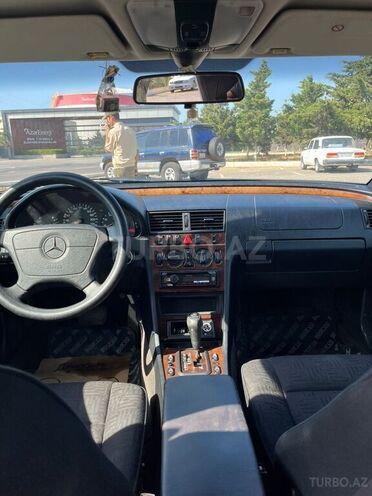 Mercedes C 180 1998, 290,000 km - 1.8 л - Bakı