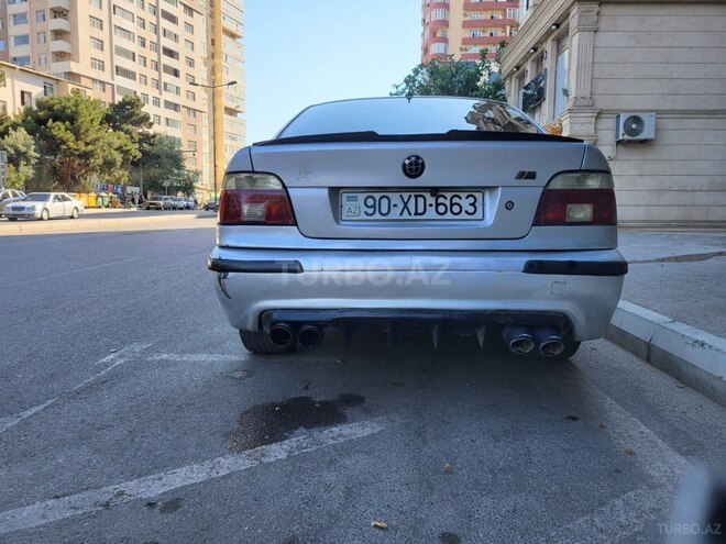BMW 528 1999, 527,800 km - 2.8 l - Bakı